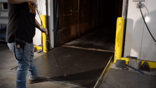 Vestil Mechanical Dock Levelers