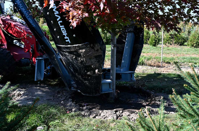 Baumalight DR444 - D003429 Industrial Skid Steer Tree Spade - Landboss