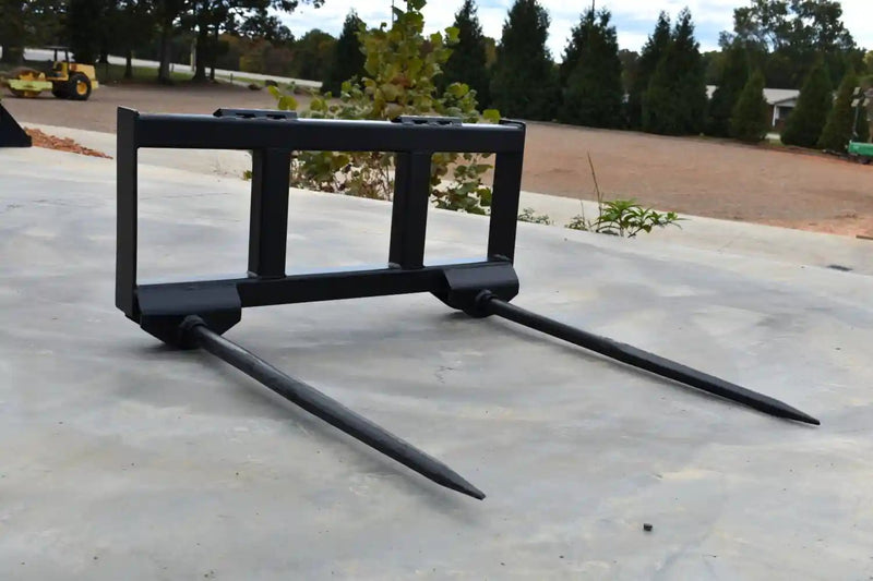 Loflin Fabrication Double Bottom Hay Spear - Landboss