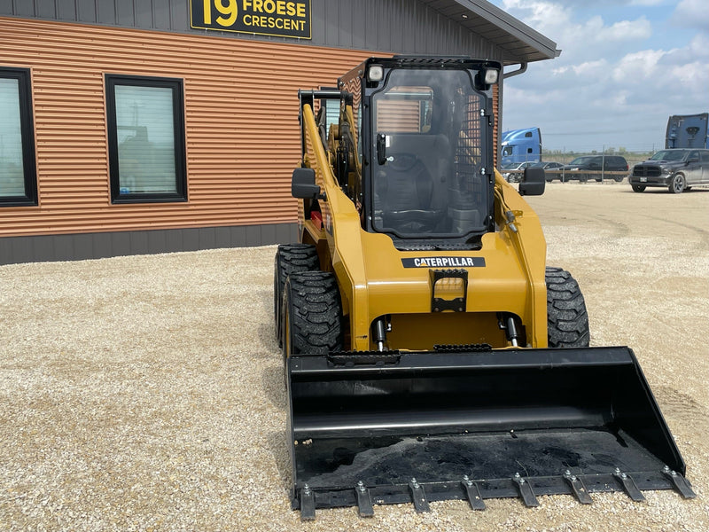 Skid Steer Doors of North America Caterpillar A & B Series Gen 2.0 Skid Steer Door - Landboss