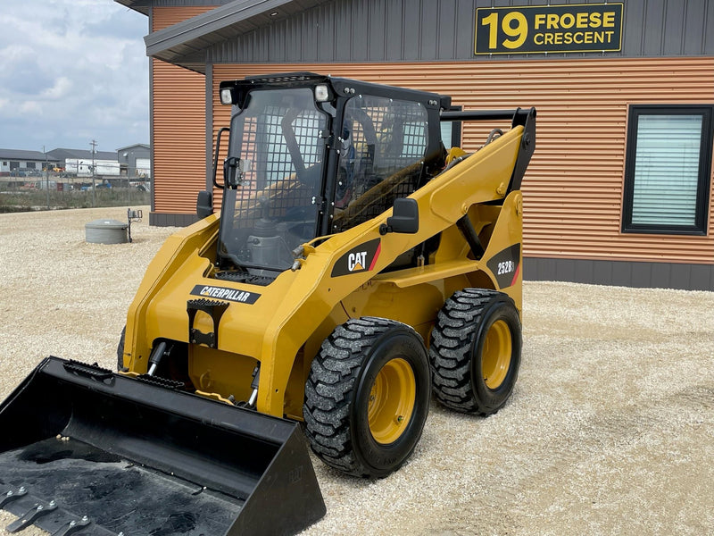 Skid Steer Doors of North America Caterpillar A & B Series Gen 2.0 Skid Steer Door - Landboss