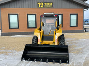 Skid Steer Doors of North America John Deere 240 / 250 / 260 / 270 / 280 / 290 / 300 Series 1 & Series 2 Skid Steer Door - Landboss