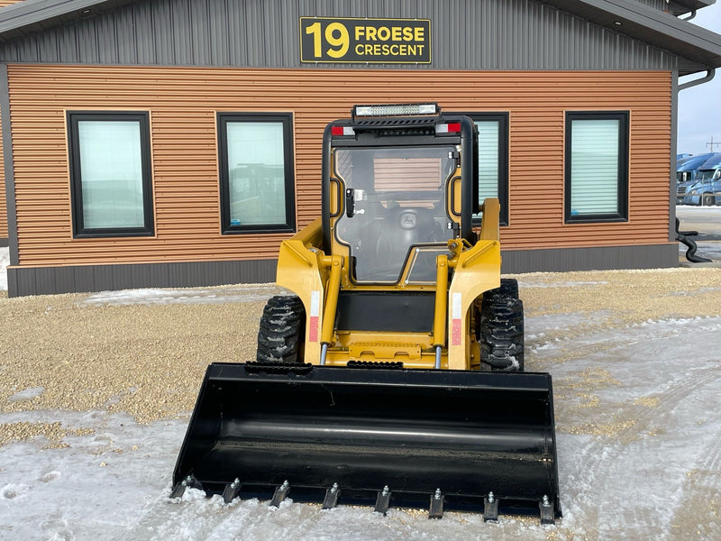 Skid Steer Doors of North America John Deere 240 / 250 / 260 / 270 / 280 / 290 / 300 Series 1 & Series 2 Skid Steer Door - Landboss