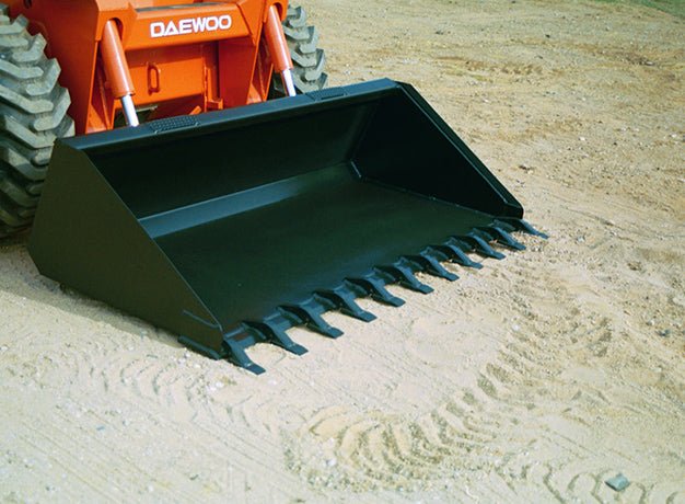 Star Industries LP22A - 72T Low Profile Dirt Skid - steer Buckets With Teeth - Landboss